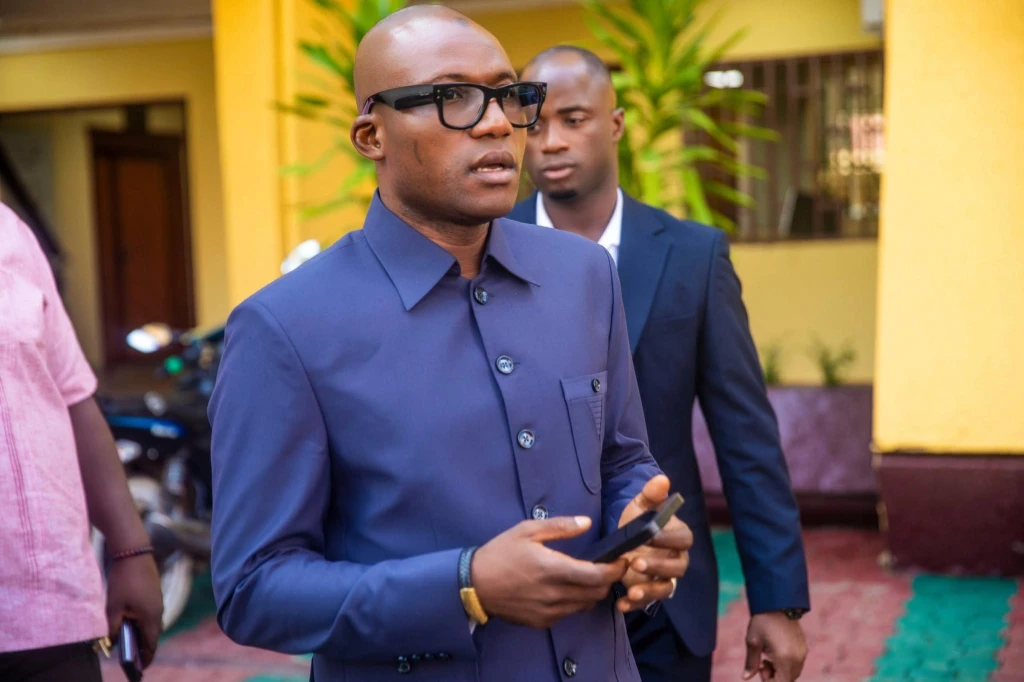 Portrait officiel — L'Honorable Ansoumane Fofana